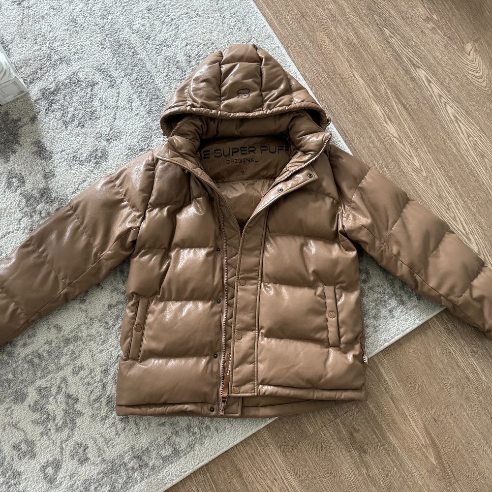 Aritzia Super Puff Original Length Vegan Leather Puffer SIZE: M